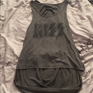 Kiss shirt